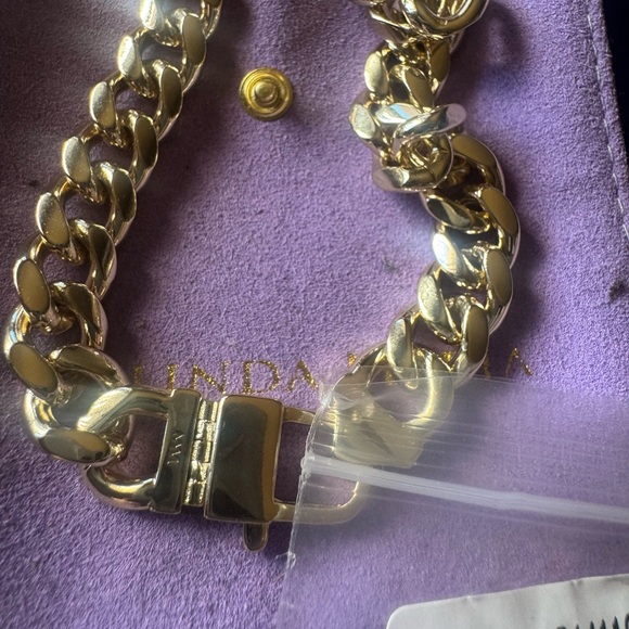Gold Chain Bracelet - Picture 3 of 4